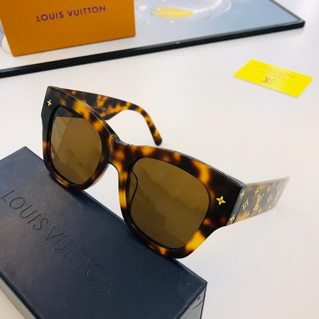 Louis Vuitton Sunglasses AAA+ ID:20220317-622